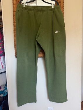 Nike Olive Green Men's Sweatpants with White Swoosh